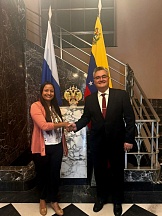 EMBAJADOR DE RUSIA EN VENEZUELA, SERGEY MELIK-BAGDASAROV, SE REUNIÓ CON LA PRESIDENTA DE LA FUNDACIÓN GRAN MARISCAL DE AYACUCHO, IROSCHIMA VÁSQUEZ MONTILLA